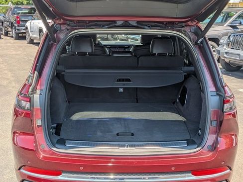 Certified 2023 Jeep Grand Cherokee Overland AWD/4WD image 29