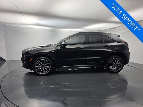 Used 2024 Cadillac XT4 Sport FWD image 7