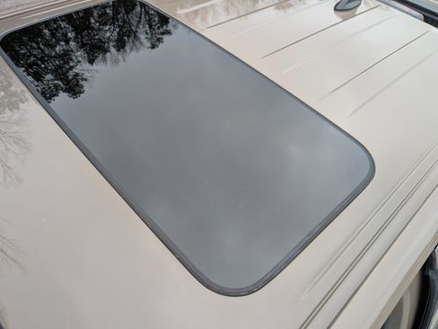 Used 2023 Nissan Frontier PRO-4X w/ Pro-4X Premium Package image 14