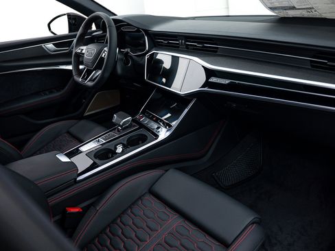 New 2026 Audi RS 6 performance image 12