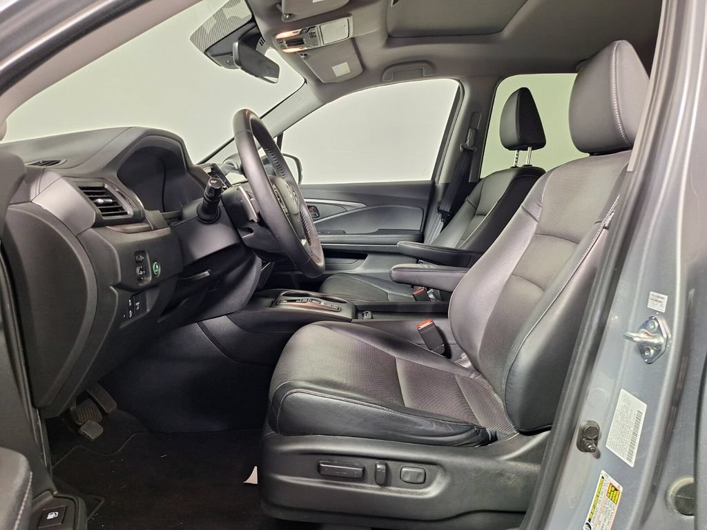 Certified 2023 Honda Ridgeline RTL image 10