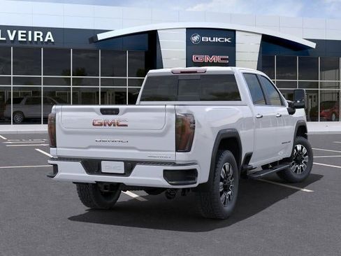 New 2025 GMC Sierra 3500 Denali w/ Denali Reserve Package image 4