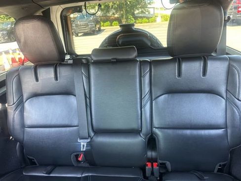 Used 2021 Jeep Wrangler Unlimited Rubicon 4xe w/ Cold Weather Group AWD/4WD image 15