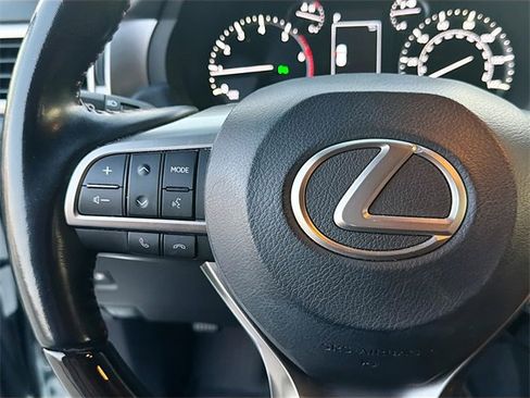 Used 2022 Lexus GX 460 Luxury image 36