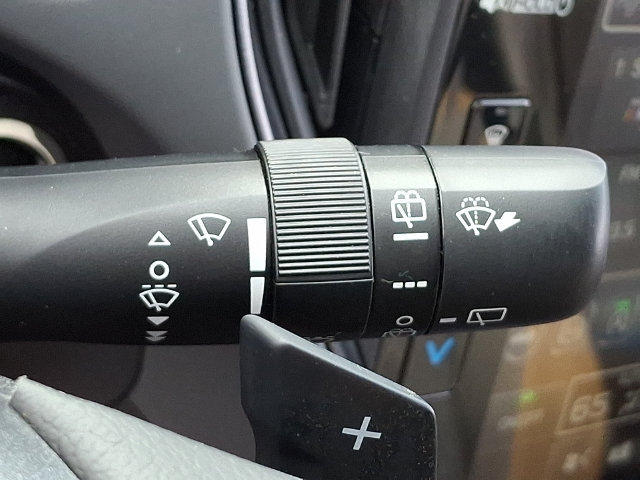 Certified 2024 Subaru Crosstrek 2.5i Sport w/ Crosstrek Mirror Package AWD/4WD image 28