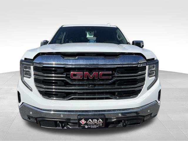 Used 2025 GMC Sierra 1500 SLT w/ SLT Premium Plus Package AWD/4WD image 2
