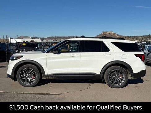 New 2026 Ford Explorer ST w/ Sun And Sound Package image 2