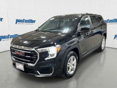 Used 2024 GMC Terrain SLE