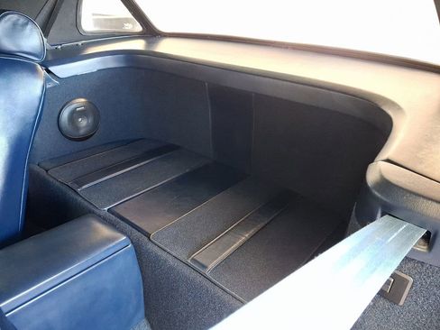 Used 1989 Ford Mustang LX image 11