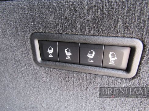 Used 2025 Jeep Grand Wagoneer Series III w/ Quick Order Packagew 28T AWD/4WD image 22
