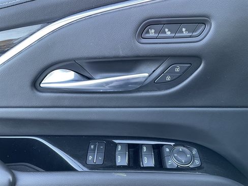 Used 2021 Cadillac Escalade ESV Sport w/ Driver Assist Tech Package image 35