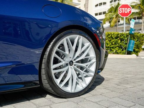 Used 2023 McLaren GT image 42