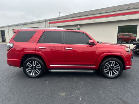 Used 2016 Toyota 4Runner Limited AWD/4WD image 4