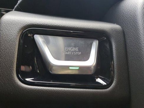 New 2026 GMC Yukon Denali w/ Sun & Power Step Package image 29