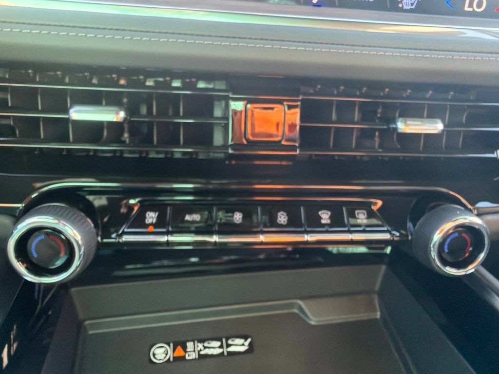 New 2026 Chevrolet Tahoe LT w/ Comfort Package RWD image 29