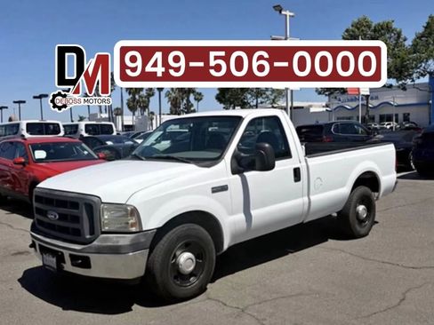 Used 2005 Ford F250 XL image 1