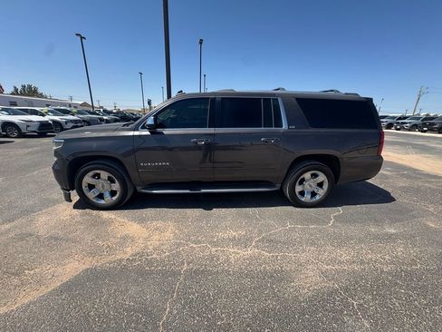 Used 2015 Chevrolet Suburban LTZ RWD image 2