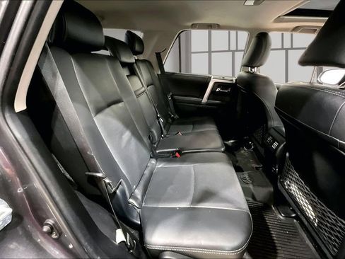 Used 2015 Toyota 4Runner Limited AWD/4WD image 26