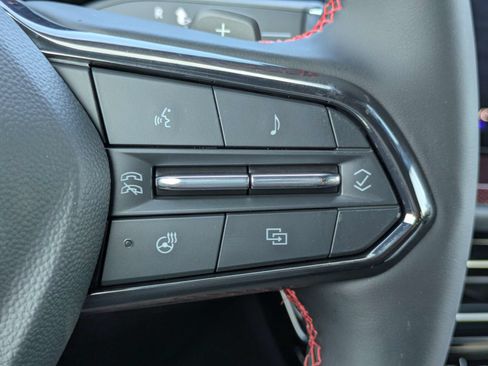 New 2027 Chevrolet Traverse RS FWD image 20