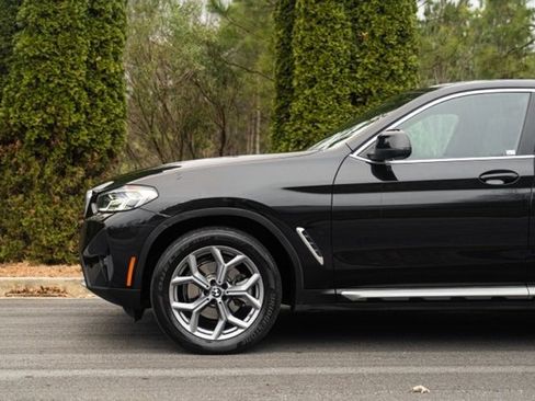 Used 2023 BMW X4 xDrive30i w/ Convenience Package image 5