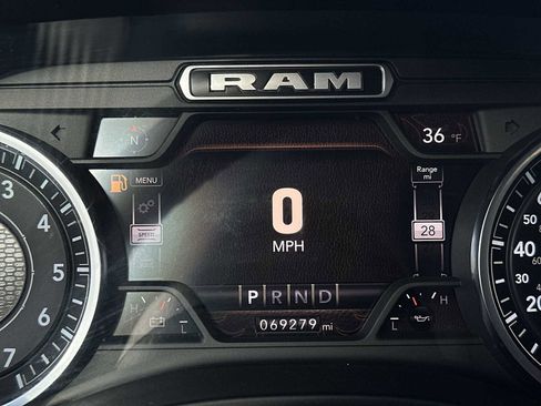 Used 2022 RAM 1500 Laramie image 10