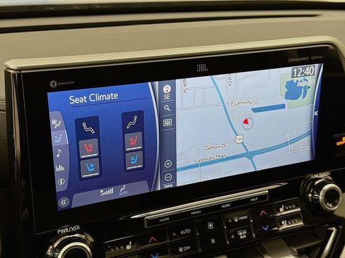 Used 2022 Toyota Highlander Platinum image 13