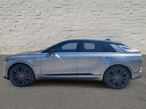 New 2026 Cadillac Lyriq V AWD/4WD image 2