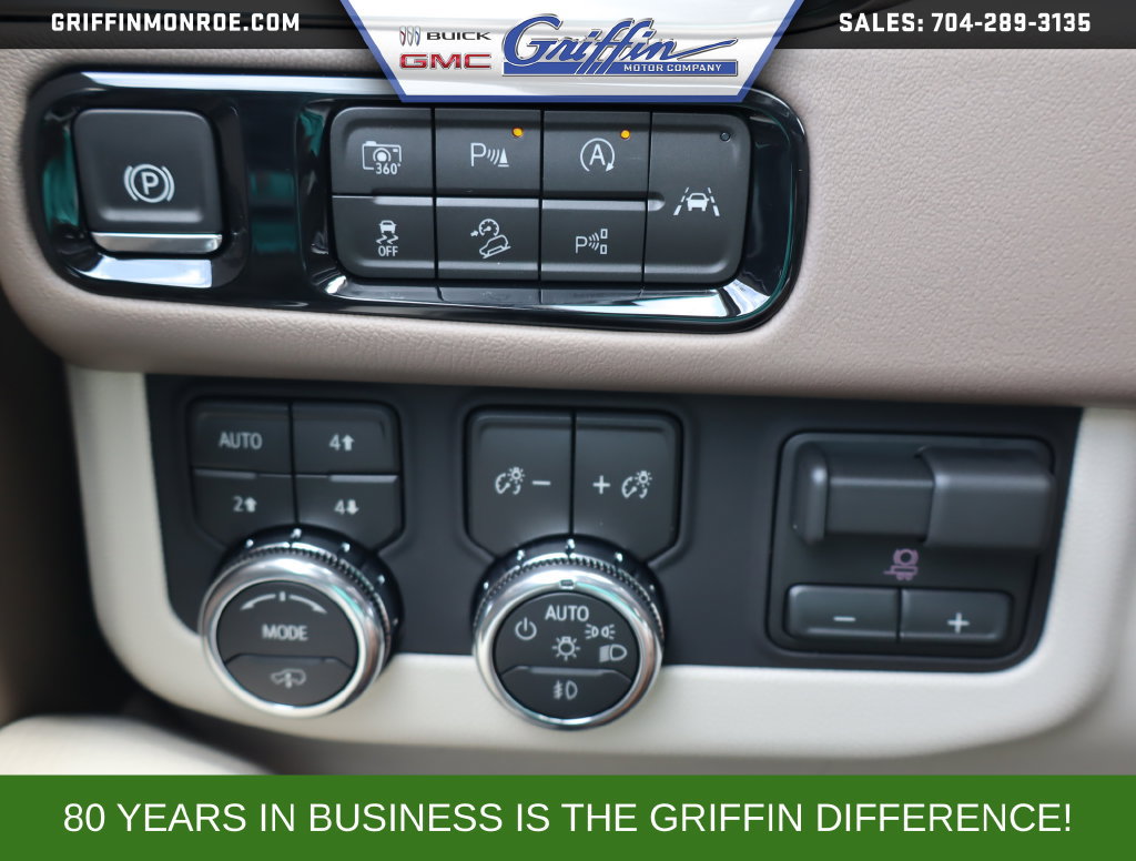 New 2026 GMC Yukon Denali w/ Denali Reserve Package AWD/4WD image 18