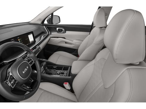 Used 2024 Kia Sorento S w/ Panoramic Sunroof Package FWD image 6