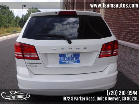 Used 2017 Dodge Journey SE image 25