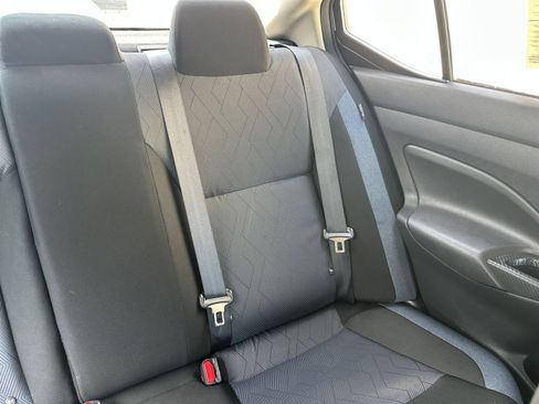 Used 2025 Nissan Versa SV FWD image 35