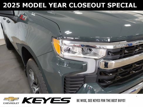 New 2025 Chevrolet Silverado 1500 LT image 14