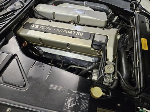 Used 1997 Aston Martin DB7 Volante image 42