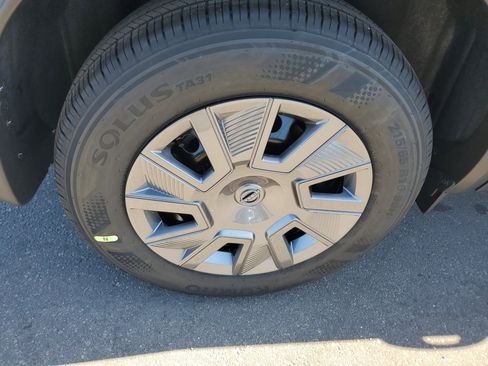 New 2026 Nissan Kicks S image 8