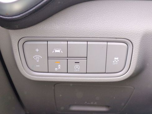 Used 2022 Kia Soul LX w/ Technology Package image 19