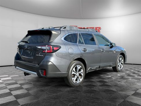 Used 2020 Subaru Outback Limited image 5