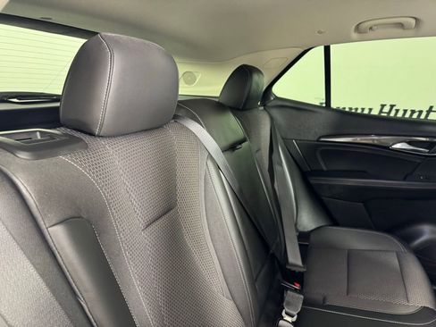 Used 2022 Buick Envision Preferred image 28