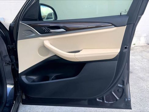 Used 2022 BMW X3 xDrive30i w/ Premium Package image 29