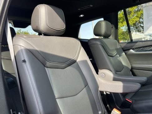 Used 2020 Cadillac XT6 Premium Luxury image 25