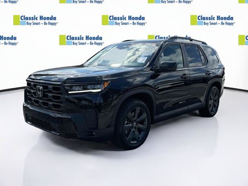 Certified 2026 Honda Pilot Sport image 3
