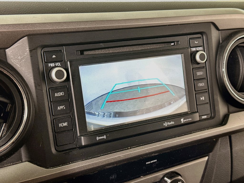 Used 2019 Toyota Tacoma SR5 RWD image 11