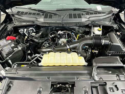 Used 2025 Ford F150 XLT w/ Equipment Group 301A Standard RWD image 34