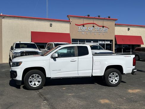 Used 2022 Chevrolet Colorado LT w/ Fleet Safety Package image 16