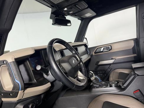 Used 2022 Ford Bronco Wildtrak AWD/4WD image 25