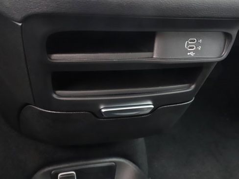 New 2026 Chrysler Pacifica Select image 32