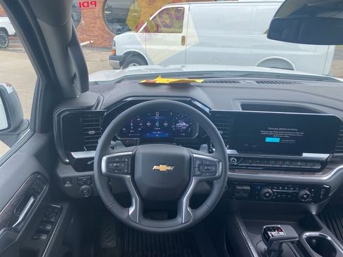 New 2026 Chevrolet Silverado 1500 LTZ w/ LTZ Convenience Package II image 14