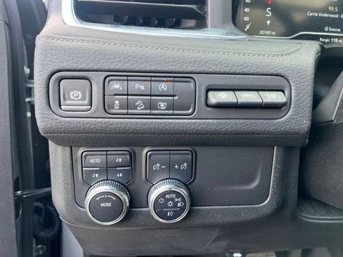 Used 2024 GMC Yukon Denali AWD/4WD image 29
