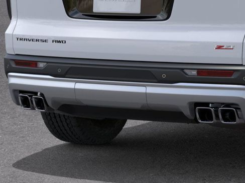 New 2026 Chevrolet Traverse Z71 w/ Driver Confidence Package image 38