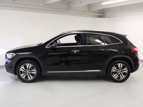 Certified 2025 Mercedes-Benz GLA 250 4MATIC image 7