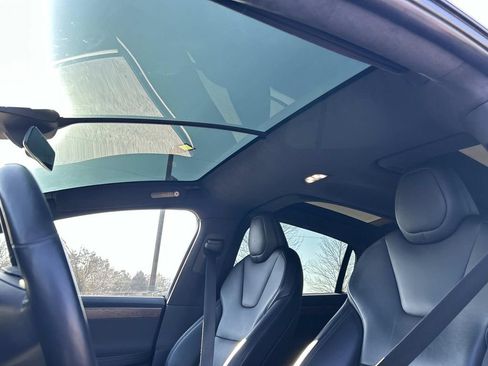 Used 2020 Tesla Model X Long Range image 26